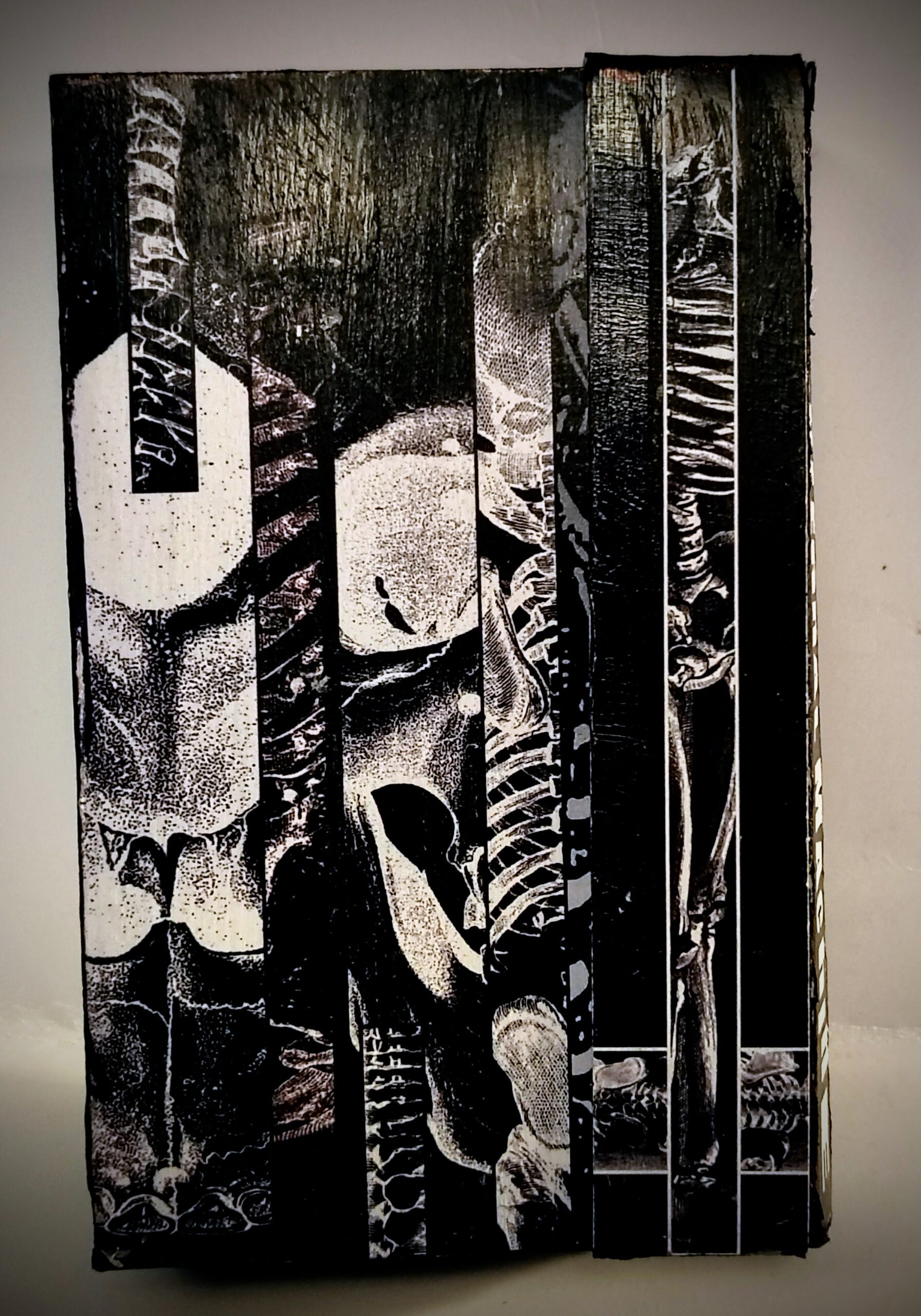 2 x tape/4 x badge edition: the infernal machine/machinemachinemachine set - Image 13