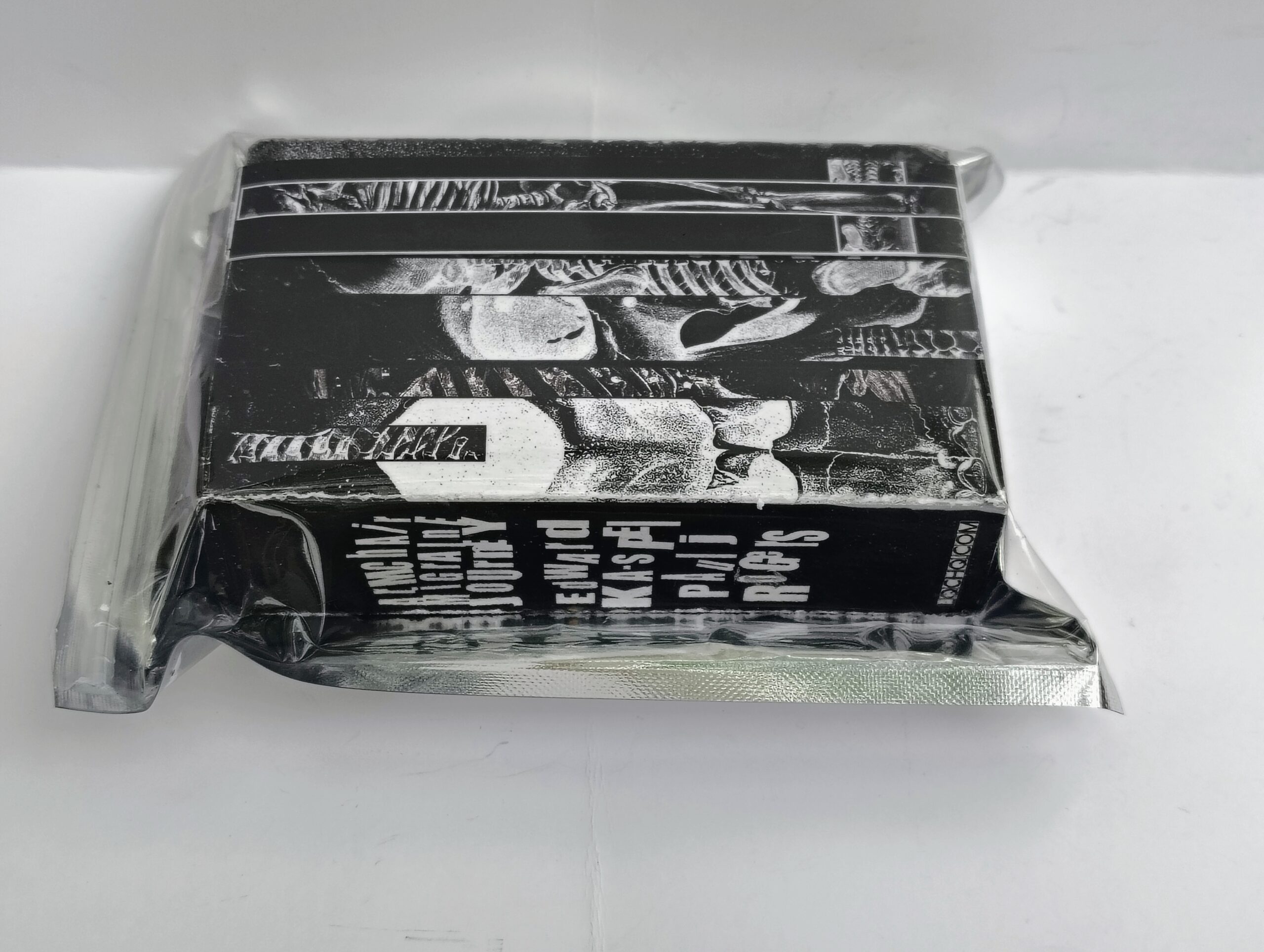 2 x tape/4 x badge edition: the infernal machine/machinemachinemachine set - Image 11